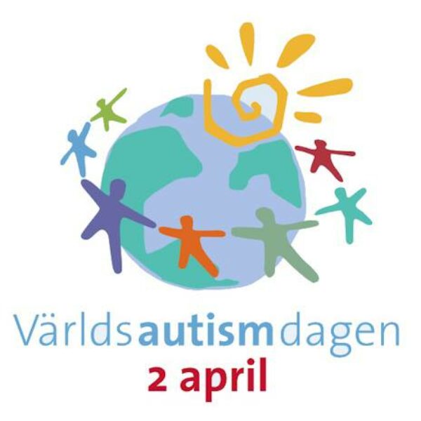 Runt en tecknad jordglob står människor i olika storlekar och färger, de håller varandras händer i en cirkel runt globen, en spiral av ljus föreställer solen, bildtexten lyder: "Världsautismdagen 2 april"